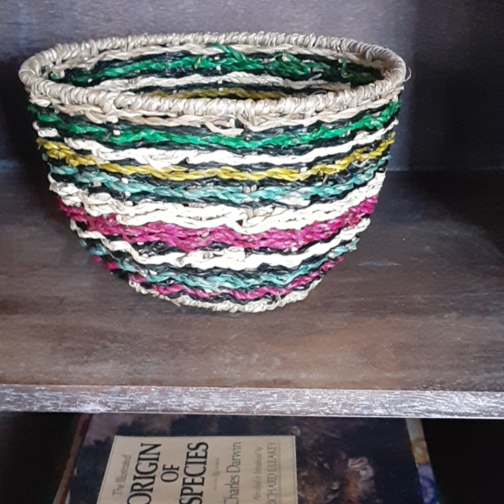 Anthropoligie, hand woven, boho basket